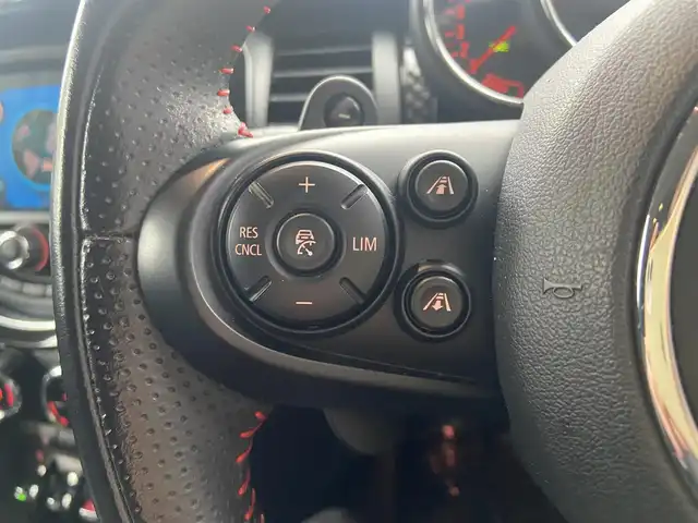 ＭＩＮＩ ミニ クーパー S 栃木県 2019(令1)年 4万km 黒Ⅱ ACC/ドライビングモード/JCWステアリング/パドルシフト/バックカメラ/純正ナビ/ユニオンジャックテール/社外レーダー/純正ドラレコ前後/ETC/LED/純正17インチAW