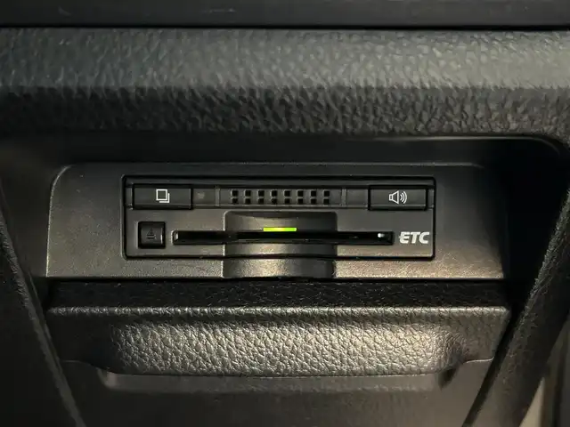 トヨタ エスクァイア ハイブリッド Gi 福島県 2015(平27)年 11万km ホワイトパールクリスタルシャイン 登録時走行距離：109/694km/メーカー純正SDナビ/（フルセグTV/AM/FM/BT接続/CD/DVD）/プッシュスタート/シートヒーター/純正フロアマット/クルコン/社外デジタルインナーミラー/バックカメラ/ドライブレコーダー前後方/純正サマータイヤ4本/ETC/HIDライト/ウィンカーミラー/フォグランプ/両側パワースライドドア/ステアリングスイッチ/レザーシート/革巻きハンドル/保証書/取扱説明書