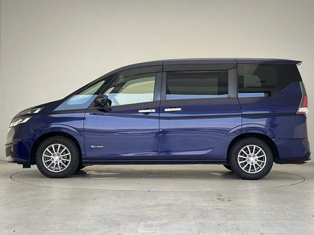 日産 セレナ G 愛知県 2016(平28)年 7.9万km アズライトブルー プロパイロット/衝突被害軽減ブレーキ/純正9インチSD（カード無し）/フリップダウンモニター/全方位カメラ/両側パワースライドドア/クルーズコントロール/フルセグTV/CD DVD/Bluetooth/バックカメラ/コーナーセンサー/社外アルミホイール/LEDヘッドライト/インテリジェントミラー/電動リアゲート/ETC/ステアリングスイッチ/スマートキー/プッシュスタート