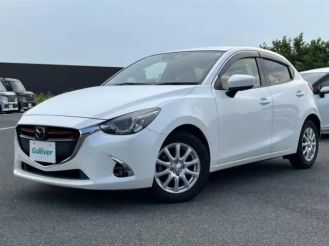 マツダ デミオ XD ツーリング 奈良県 2018(平30)年 7.8万km スノーフレイクホワイトパールマイカ 純正ナビ(フルセグTV/CD/DVD/AM・FM/BT/AUX)/バックカメラ/ビルトインETC/i-ACTIVSENSE/衝突被害軽減ブレーキ/レーンディパーチャーウォーニングシステム/クルーズコントロール/誤発進抑制機能/パドルシフト/ヘッドアップディスプレイ/シートヒーター(D/N席)/LEDヘッドライト/フォグランプ/本革巻きステアリング/純正フロアマット/社外15インチアルミホイール