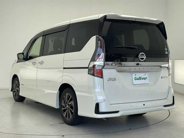 日産 セレナ e－パワー HWS V アーバンクロム 千葉県 2021(令3)年 2.6万km ブリリアントホワイトパール 純正大型ナビ/フルセグTV/両側パワースライドドア/フリップダウンモニター/アラウンドビューモニター/インテリジェントミラー/プロパイロット/側方支援/後側方支援/エマージェンシーブレーキ/駐車支援/ふらつき警報/オートホールド/ETC/LEDヘッドライト/プッシュスタート