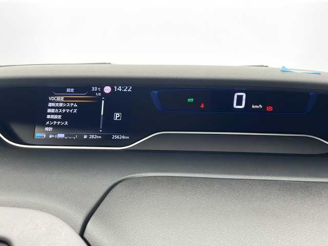 日産 セレナ e－パワー HWS V アーバンクロム 千葉県 2021(令3)年 2.6万km ブリリアントホワイトパール 純正大型ナビ/フルセグTV/両側パワースライドドア/フリップダウンモニター/アラウンドビューモニター/インテリジェントミラー/プロパイロット/側方支援/後側方支援/エマージェンシーブレーキ/駐車支援/ふらつき警報/オートホールド/ETC/LEDヘッドライト/プッシュスタート