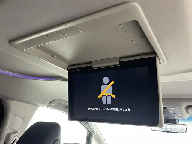 トヨタ アルファード S Cパッケージ 大阪府 2022(令4)年 1.1万km ホワイトパールクリスタルシャイン サンルーフ　黒革シート　純正ナビＴＶ　Ｂカメラ　後席モニター　三眼ＬＥＤ　デジタルインナーミラー　パワーシート／ヒーター／エアコン　電動リアゲート　衝突軽減　レーダーＣ　ＢＳＭ　クリアランスソナー