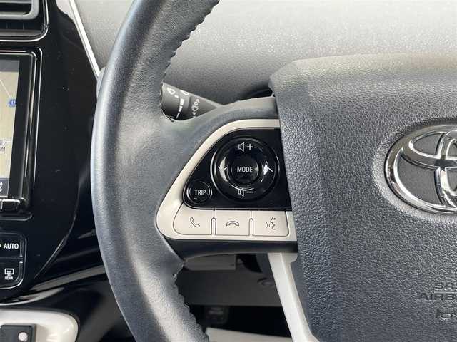 トヨタ プリウス ＰＨＶ S 宮崎県 2018(平30)年 8.1万km エモーショナルレッド ETC/バックカメラ/ドライブレコーダー/クルーズコントロール/LEDヘッドライト/シートヒーター/純正15インチアルミホイール/カーテンエアバック/ステアリングヒーター/シートカバー/トノカバー