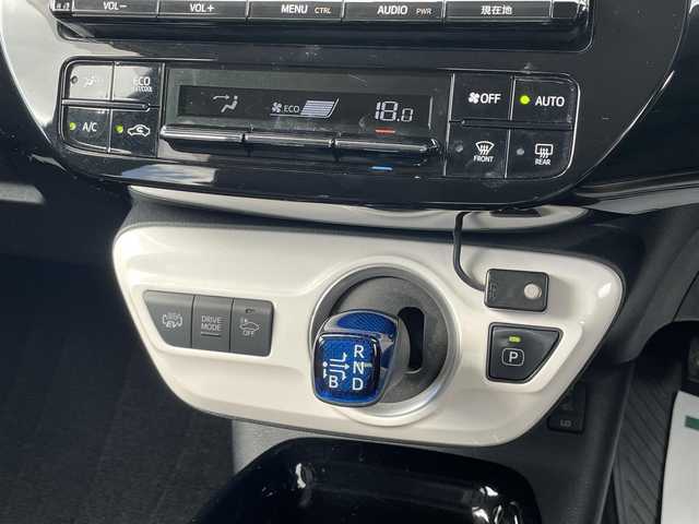 トヨタ プリウス ＰＨＶ S 宮崎県 2018(平30)年 8.1万km エモーショナルレッド ETC/バックカメラ/ドライブレコーダー/クルーズコントロール/LEDヘッドライト/シートヒーター/純正15インチアルミホイール/カーテンエアバック/ステアリングヒーター/シートカバー/トノカバー
