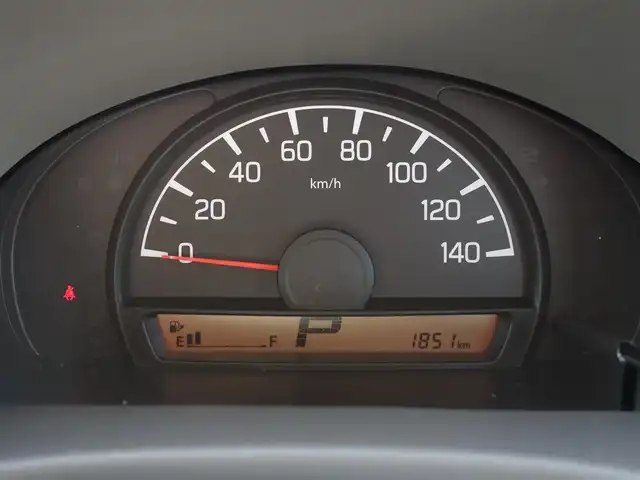 スズキ エブリイ PA 山形県 2024(令6)年 0.2万km スペリアホワイト パートタイム4WD/両側スライドドア/カーラジオ/　　【AM/FM】/オートライト/撥水シート/アイドリングストップ/コーナーセンサー/純正フロアマット/オーバーヘッドシェルフ/スペアキー×1