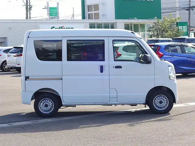 スズキ エブリイ PA 山形県 2024(令6)年 0.2万km スペリアホワイト パートタイム4WD/両側スライドドア/カーラジオ/　　【AM/FM】/オートライト/撥水シート/アイドリングストップ/コーナーセンサー/純正フロアマット/オーバーヘッドシェルフ/スペアキー×1