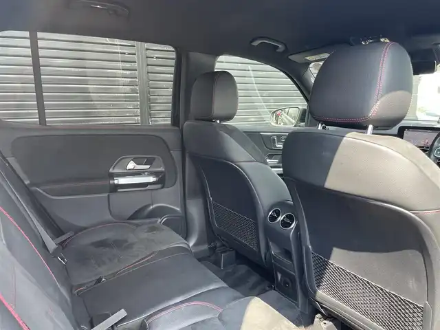 メルセデス・ベンツ Ｍ・ベンツ ＧＬＢ２００ｄ 4マチック AMGライン 三重県 2021(令3)年 5.5万km コスモスブラック ACC/レーダーセーフティ /純正ナビ/フルセグTV/全方位カメラ/ETC/ハーフレザー/シートヒーター/パワーシート/アンビエントライト/前後ドライブレコーダー/純正19インチアルミ