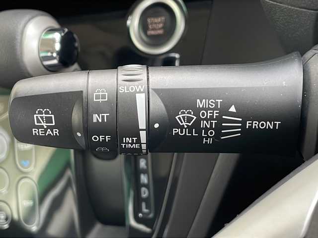 日産 デイズ ルークス ハイウェイスター Gターボ 岐阜県 2018(平30)年 5.8万km ホワイトパール 禁煙車/純正SDナビ/AM/FM/CD/DVD/USB/SD/Bluetooth/フルセグTV/アラウンドビューモニター/エマージェンシーブレーキ/両側パワースライドドア/前後コーナーセンサー/オートライト/オートハイビーム/LEDヘッドライト/フォグランプ/クルーズコントロール/純正ドライブレコーダー/ETC/ステアリングリモコン/オートエアコン/純正アルミホイール/純正フロアマット/純正ドアバイザー/インテリジェントキー/プッシュスタート