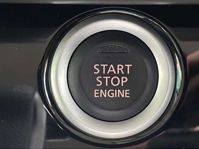 日産 デイズ ルークス ハイウェイスター Gターボ 岐阜県 2018(平30)年 5.8万km ホワイトパール 禁煙車/純正SDナビ/AM/FM/CD/DVD/USB/SD/Bluetooth/フルセグTV/アラウンドビューモニター/エマージェンシーブレーキ/両側パワースライドドア/前後コーナーセンサー/オートライト/オートハイビーム/LEDヘッドライト/フォグランプ/クルーズコントロール/純正ドライブレコーダー/ETC/ステアリングリモコン/オートエアコン/純正アルミホイール/純正フロアマット/純正ドアバイザー/インテリジェントキー/プッシュスタート