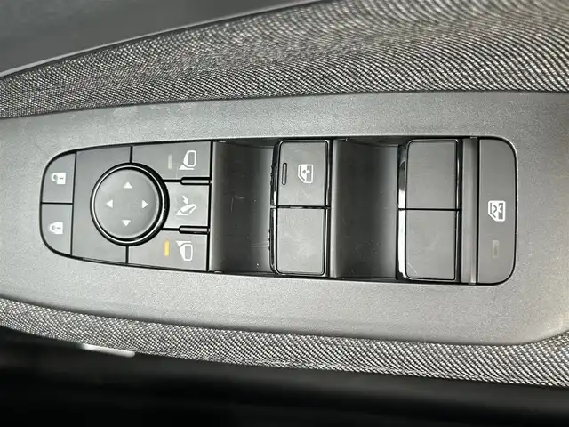 日産 オーラ G 鹿児島県 2024(令6)年 0.1万km ピュアホワイトパール 純正メモリナビ/　　BT/フルセグ/全方位カメラ/クルーズコントロール/LEDヘッドライト/ハーフレザーシート/純正17インチアルミホイール/ステアリングヒーター/純正ビルトインETC2.0/オートマチックハイビーム/スマートキー