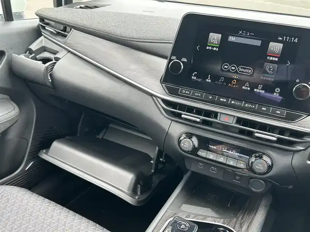日産 オーラ G 鹿児島県 2024(令6)年 0.1万km ピュアホワイトパール 純正メモリナビ/　　BT/フルセグ/全方位カメラ/クルーズコントロール/LEDヘッドライト/ハーフレザーシート/純正17インチアルミホイール/ステアリングヒーター/純正ビルトインETC2.0/オートマチックハイビーム/スマートキー