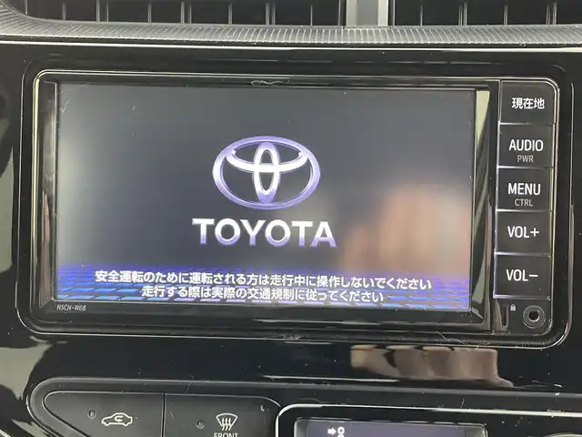 トヨタ アクア S スタイルブラック 埼玉県 2020(令2)年 4.8万km シルバーM 純正ナビＴＶ　Ｂカメラ　衝突軽減　ＥＴＣ　Ｂｌｕｅｔｏｏｔｈ　ＬＥＤヘッドライト　アイドリングストップ　オートハイビーム　レーンアシスト スマートキー プッシュスタート 純正15インチアルミ