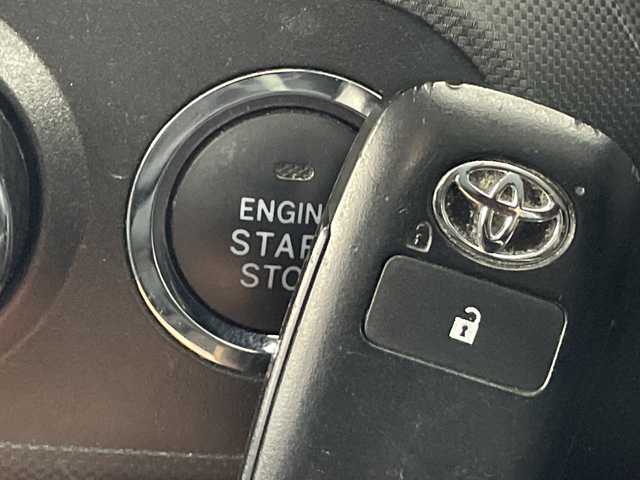 トヨタ ライズ Z 群馬県 2024(令6)年 4.7万km ブラックマイカメタリック/シャイニングホワイトパール ナビ　バックカメラ　ＥＴＣ　ドラレコ　シートヒーター　衝突被害軽減ブレーキ　レーンアシスト　アダプティブクルーズコントロール　ＬＥＤヘッドライト　オートライト　革巻きステアリング　スマートキー　禁煙車