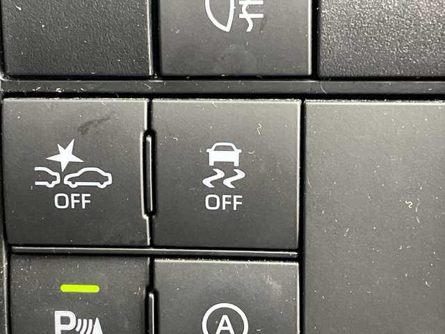 トヨタ ライズ Z 群馬県 2024(令6)年 4.7万km ブラックマイカメタリック/シャイニングホワイトパール ナビ　バックカメラ　ＥＴＣ　ドラレコ　シートヒーター　衝突被害軽減ブレーキ　レーンアシスト　アダプティブクルーズコントロール　ＬＥＤヘッドライト　オートライト　革巻きステアリング　スマートキー　禁煙車