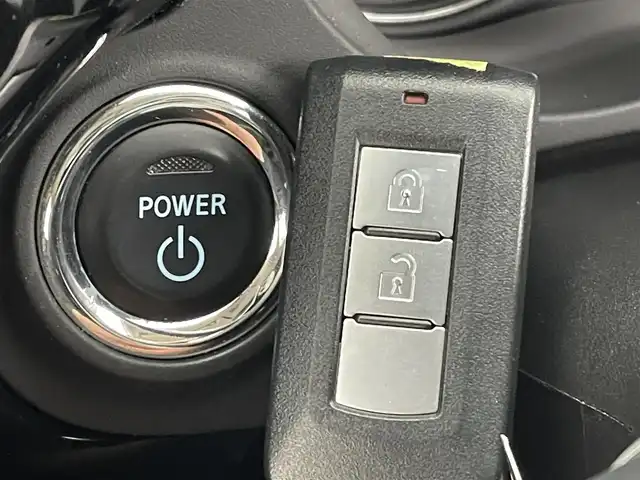 三菱 アウトランダー ＰＨＥＶ