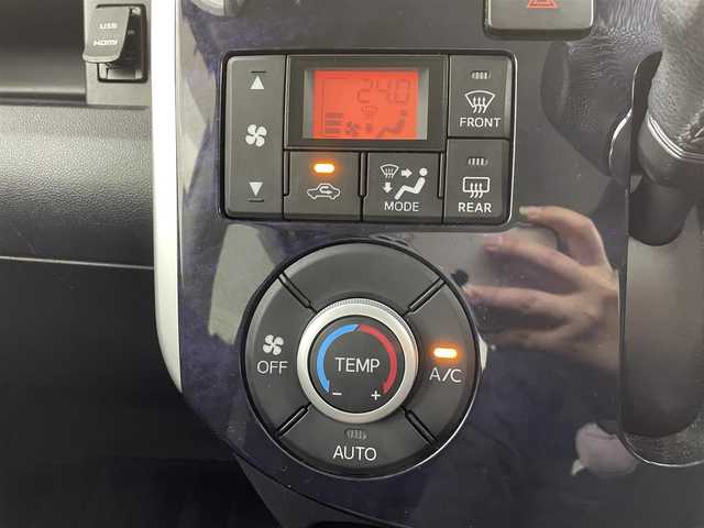 ダイハツ タント カスタム RS トップED SAⅡ 福岡県 2016(平28)年 7万km ブラックマイカメタリック (株)IDOMが運営する【じしゃロン八幡西店】の自社ローン専用車両になります。こちらは現金またはオートローンご利用時の価格です。自社ローンご希望の方は別途その旨お申付け下さい/純正ナビ　/衝突軽減ブレーキ　/バックカメラ　/両側パワースライド/ＬＥＤヘッドライト/オートライト　/ドライブレコーダー　　/ＥＴＣ　/プッシュスタート