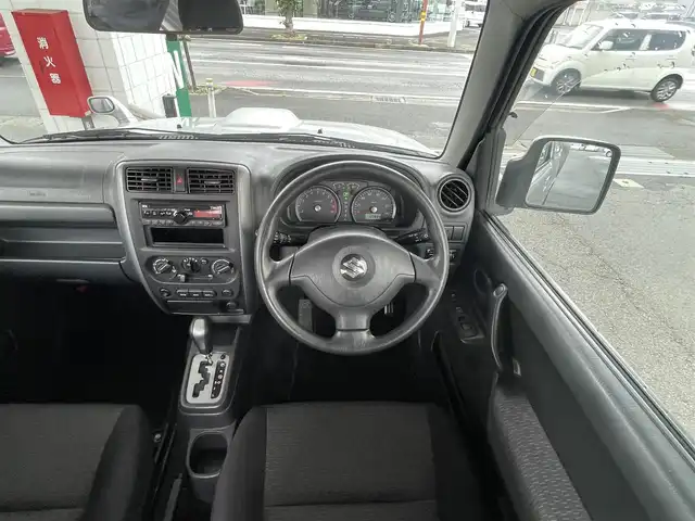 スズキ ジムニー XC 群馬県 2007(平19)年 13万km シルキーシルバーメタリック 4WD/ターボ/純正CD/Wエアバック/ABS/キーレス/保証書/取扱説明書