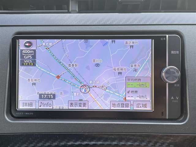 トヨタ プリウス S ツーリングセレ G’s 埼玉県 2013(平25)年 6.1万km ホワイトパールクリスタルシャイン ・ワンオーナー/・保証書/・ディーラー点検記録簿数年あり/・純正ナビ/・フルセグTV/・バックカメラ/・ETC/・プッシュスタート/・スマートキー×２/・革巻きステアリング/・ステアリングスイッチ/・トノカバー/・純正フロアマット/・ドアバイザー/・オートライト/・フォグライト/・電格ミラー/・ウィンカーミラー/・取扱説明書