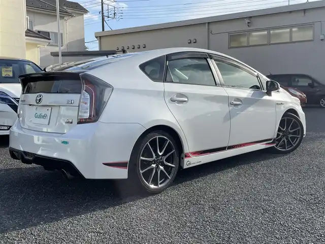 トヨタ プリウス S ツーリングセレ G’s 埼玉県 2013(平25)年 6.1万km ホワイトパールクリスタルシャイン ・ワンオーナー/・保証書/・ディーラー点検記録簿数年あり/・純正ナビ/・フルセグTV/・バックカメラ/・ETC/・プッシュスタート/・スマートキー×２/・革巻きステアリング/・ステアリングスイッチ/・トノカバー/・純正フロアマット/・ドアバイザー/・オートライト/・フォグライト/・電格ミラー/・ウィンカーミラー/・取扱説明書