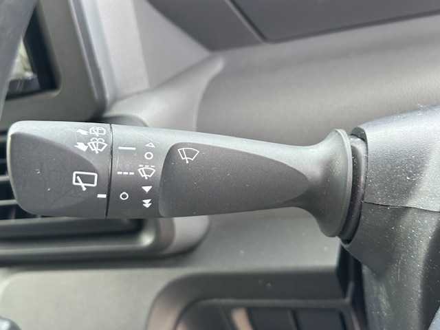ダイハツ タント X 大阪府 2020(令2)年 1.9万km ホワイト 社外ナビ(MDV-D207BT)/バックカメラ/Bluetooth/CD/DVD/衝突軽減ブレーキ/横滑り防止装置/クリアランスソナー/両側パワースライドドア/ドライブレコーダー/LEDヘッドライト/オートライト/プッシュスタート/スマートキー