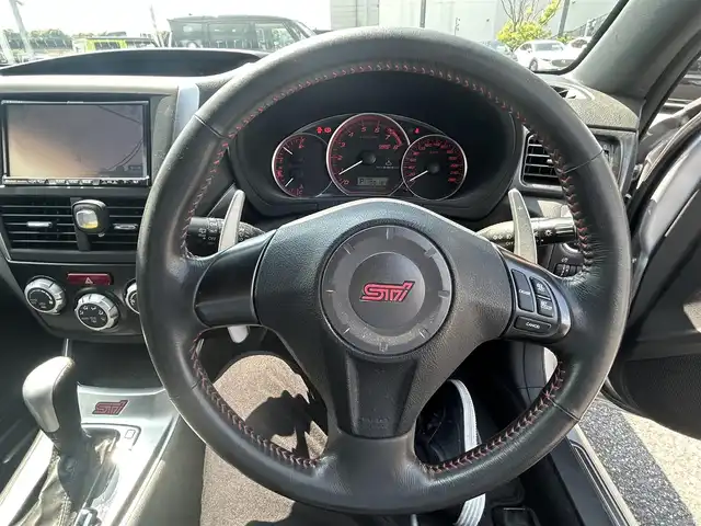 スバル インプレッサ ＷＲＸ STI A－Line 山形県 2011(平23)年 10.1万km スパークシルバーメタリック ＷＯＲＫ１８インチＡＷ/純正７インチナビ/Ｂｌｕｅｔｏｏｔｈ/バックカメラ/ＥＴＣ/パドルシフト/ステアリングスイッチ/ＨＩＤヘッドライト/ハーフレザーシート/パワーシート/純正フロアマット/プッシュスタート/電動格納ミラー/ウィンカーーミラー/スマートキー/ドアバイザー