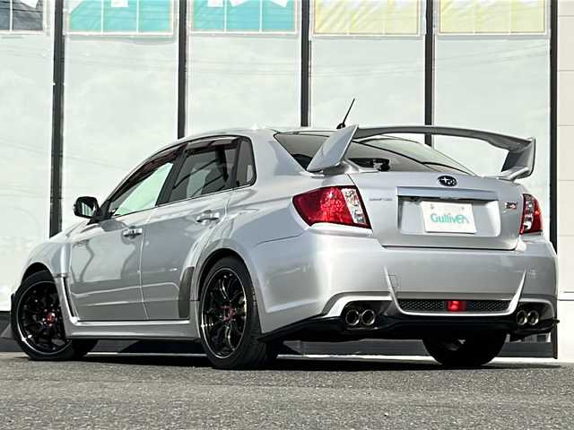 スバル インプレッサ ＷＲＸ STI A－Line 山形県 2011(平23)年 10.1万km スパークシルバーメタリック ＷＯＲＫ１８インチＡＷ/純正７インチナビ/Ｂｌｕｅｔｏｏｔｈ/バックカメラ/ＥＴＣ/パドルシフト/ステアリングスイッチ/ＨＩＤヘッドライト/ハーフレザーシート/パワーシート/純正フロアマット/プッシュスタート/電動格納ミラー/ウィンカーーミラー/スマートキー/ドアバイザー
