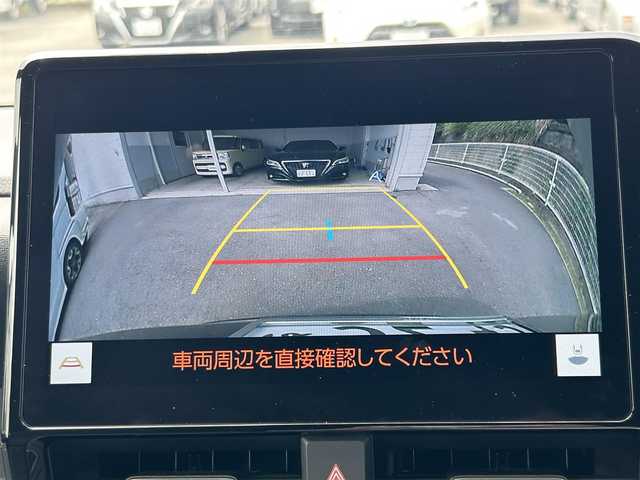 トヨタ ヴォクシー S－G 愛知県 2022(令4)年 1.4万km アティチュードブラックマイカ 純正メモリナビ/フルセグテレビ/バックカメラ/Bluetooth/フリップダウンモニター/ウィンカーミラー/クルーズコントロール/プッシュスタート/両側パワースライドドア/ビルトインETC2.0/レザーステアリング/衝突軽減ブレーキ/レーンキープ/サイドリフトアップチルシート