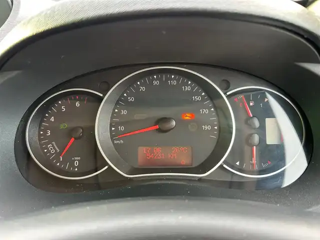 ルノー カングー ゼン 静岡県 2016(平28)年 5.5万km 青 ＳＤナビ（Ｂｌｕｅｔｏｏｔｈ、ＤＶＤ、ＣＤ、フルセグＴＶ）/ＥＴＣ/スペアキー/純正フロアマット/オートエアコン/リモコンキー/横滑り防止装置/ダブルエアバッグ/ハロゲンヘッドライト/パワーステアリング/パワーウインドウ/ABS
