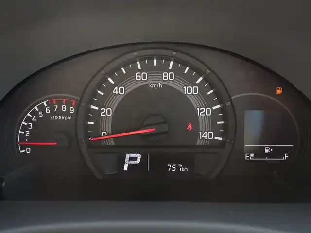 スズキ エブリイ PA 山形県 2024(令6)年 0.1万km スペリアホワイト パートタイム4WD/デュアルカメラブレーキサポート/カーラジオ/　　【AM/FM】/両側スライドドア/オートライト/撥水シート/コーナーセンサー/アイドリングストップ/純正フロアマット/オーバーヘッドシェルフ/スペアキー×1