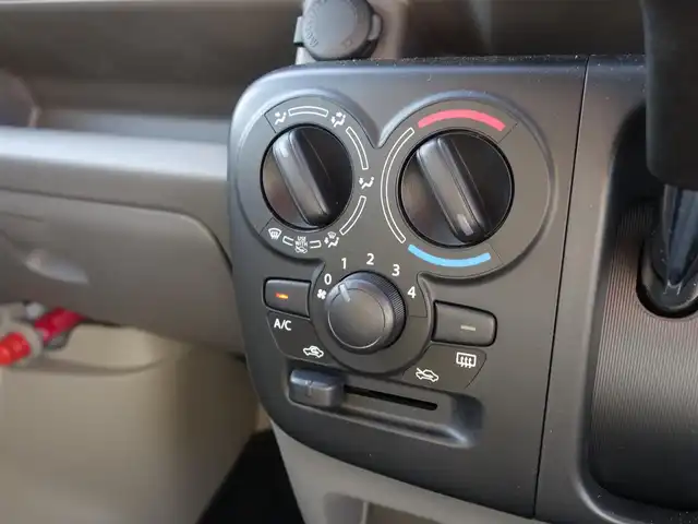 スズキ エブリイ PA 山形県 2024(令6)年 0.1万km スペリアホワイト パートタイム4WD/デュアルカメラブレーキサポート/カーラジオ/　　【AM/FM】/両側スライドドア/オートライト/撥水シート/コーナーセンサー/アイドリングストップ/純正フロアマット/オーバーヘッドシェルフ/スペアキー×1