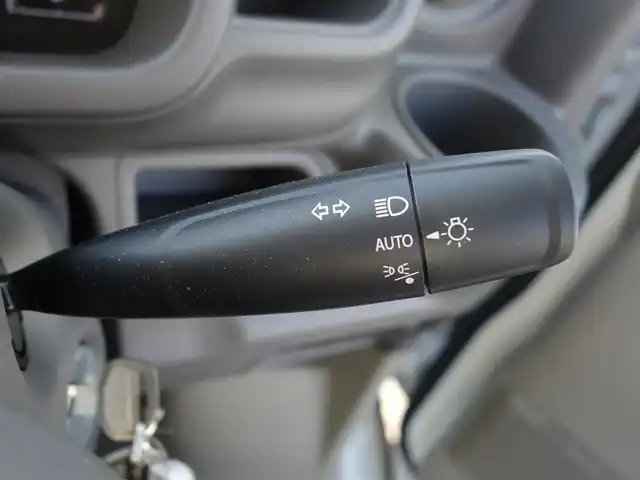 スズキ エブリイ PA 山形県 2024(令6)年 0.1万km スペリアホワイト パートタイム4WD/デュアルカメラブレーキサポート/カーラジオ/　　【AM/FM】/両側スライドドア/オートライト/撥水シート/コーナーセンサー/アイドリングストップ/純正フロアマット/オーバーヘッドシェルフ/スペアキー×1