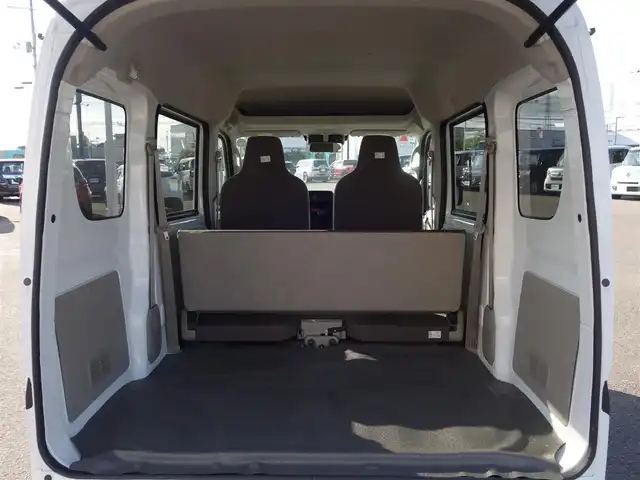 スズキ エブリイ PA 山形県 2024(令6)年 0.1万km スペリアホワイト パートタイム4WD/デュアルカメラブレーキサポート/カーラジオ/　　【AM/FM】/両側スライドドア/オートライト/撥水シート/コーナーセンサー/アイドリングストップ/純正フロアマット/オーバーヘッドシェルフ/スペアキー×1