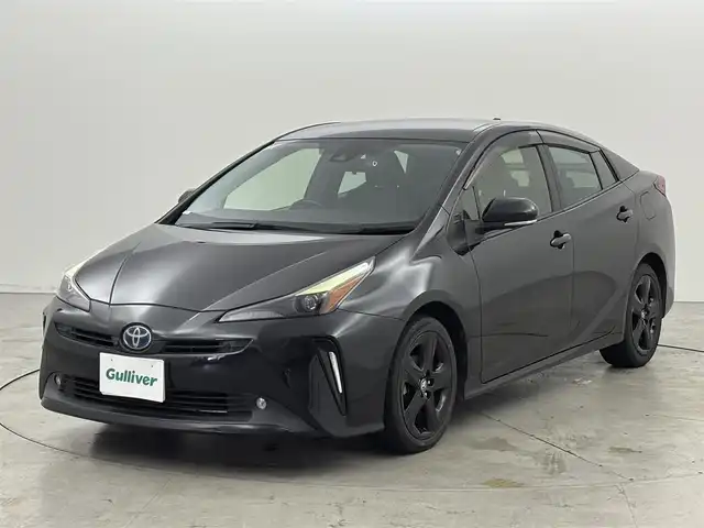 トヨタ プリウス S ツーリングセレ ブラックED 福岡県 2021(令3)年 7.9万km プレシャスブラックパール 純正ディスプレイオーディオ／フルセグＴＶ　/全方位カメラ　/レーダークルーズコントロール　/コーナーセンサー　/衝突被害軽減ブレーキ　/レーンキープ　/シートヒーター　/ビルトインＥＴＣ２．０　/前後ドラレコ　/ＬＥＤヘッドライト
