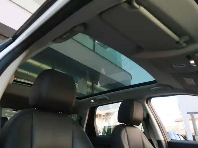 ランドローバー ランドローバー ディスカバリースポーツ　HSE 千葉県 2016(平28)年 4.4万km 白 純正ナビ/バックカメラ/サイドカメラ/フルセグＴＶ/パノラマルーフ/ＭＥＲＩＤＩＡＮサラウンドシステム/前後ドライブレコーダー/純正20インチAW/クルーズコントロール/電動リアゲート　/ETC/黒革/全席シートヒーター/ステアリングヒーター/パドルシフト/ATPC(オールテレイン・プログレス・コントロール)/取説/保証書/スマートキー×2本