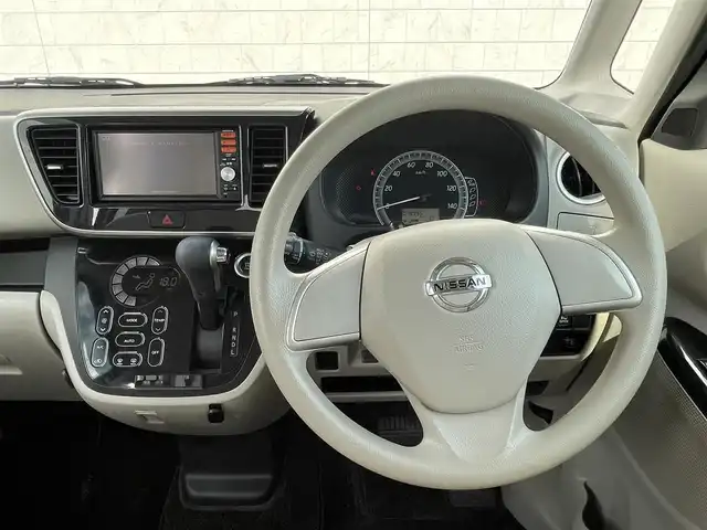 日産 デイズ ルークス X 宮崎県 2015(平27)年 8万km ブラック 純正SDナビ/（CD/AM/FM/BT)/フルセグTV/バックカメラ/アラウンドビューモニター/アイドリングストップ/左側パワースライドドア/横滑り防止機能/衝突防止機能/ETC