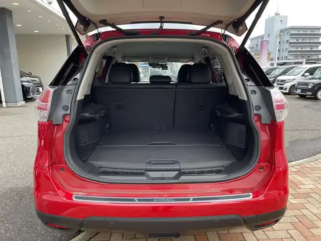 日産 エクストレイル 20X エマージェンシーブレーキ 新潟県 2014(平26)年 7.6万km バーニングレッド (株)IDOMが運営する【じしゃロン新潟店】の自社ローン専用車両になります。/こちらは現金またはオートローンご利用時の価格です。自社ローンご希望の方は別途その旨お申付け下さい/プッシュスタート/スマートキー/スペアキー１本付き/純正ナビ/ワンセグテレビ(走行時視聴不可)/Bluetooth接続可能/CD、DVD、AM、FM視聴可能/全方位カメラ/クルーズコントロール/ドライブレコーダー/ETC/シートヒーター(D席N席)/リモコンオートバックドア/本革巻きステアリング/ウインカーミラー/純正AW