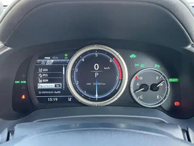 レクサス ＲＸ 450h Fスポーツ 兵庫県 2016(平28)年 5.2万km ホワイトノーヴァガラスフレーク /OP パノラマルーフ（チルト&アウタースライド式）//OP マークレビンソンプレミアムサウンド//OP パノラミックビューモニター//OP インテリジェントクリアランスソナー//OP RCTA//OP BSM//OP ルーフレール//OP 後席シートヒーター//OP 後席パワーシート（電動リクライニング/格納）//純正ナビ（12.3インチ）//地デジ/DVD/BT/USB/AUX//ステアリングリモコン（ステアリングヒーター付）//フルカラーヘッドアップディスプレイ//黒本革シート（電動/ヒーター/ベンチレーション）//3眼フルLEDヘッドランプ//シーケンシャルターンランプ//LEDフォグランプ//ビルトインETC//純正エンジンスターター//レーダークルーズコントロール//レーンキープアシスト//プリクラッシュセーフティ//オートマチックハイビーム