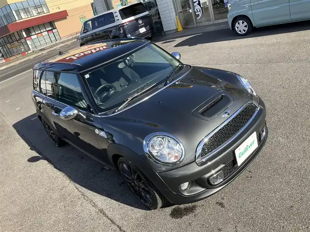 ＭＩＮＩ ミニ クラブマン クーパー S 滋賀県 2011(平23)年 1.5万km エクリプス・グレー・メタリック 1600ccターボ車/ジョンクーパーワークスブレーキキット/ジョンクーパーワークス18インチホイール/カロッツェリア7インチナビ/ワンセグテレビ、CD/ETC/パドルシフト/HIDヘッドライト/フォグランプ/純正フロアマット/取扱説明書/保証書