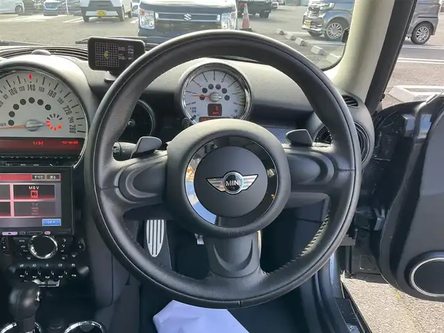 ＭＩＮＩ ミニ クラブマン クーパー S 滋賀県 2011(平23)年 1.5万km エクリプス・グレー・メタリック 1600ccターボ車/ジョンクーパーワークスブレーキキット/ジョンクーパーワークス18インチホイール/カロッツェリア7インチナビ/ワンセグテレビ、CD/ETC/パドルシフト/HIDヘッドライト/フォグランプ/純正フロアマット/取扱説明書/保証書