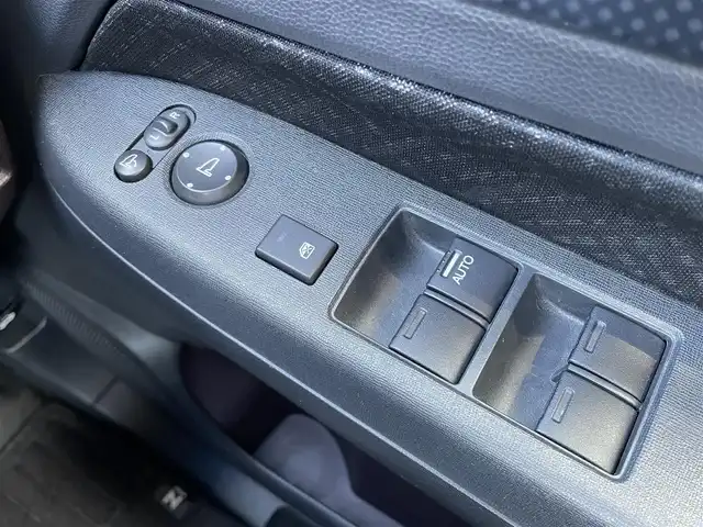 ホンダ Ｎ ＷＧＮ カスタム G Aパッケージ 愛媛県 2015(平27)年 5.7万km スマートブラック 純正ナビ/　CD/DVD/FM/AM/Bluetooth/SD/フルセグ/ETC/クルーズコントロール/オートライト/キセノンヘッドライト/スマートキー/W+サイドエアバッグ/純正フロアマット/純正14インチアルミホイール/ベンチシート/カーテンエアバッグ/横滑り防止装置/盗難防止装置/プッシュスタート