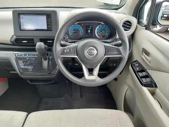 日産 デイズ X 東京都 2022(令4)年 2.9万km アッシュブラウン/ソーダブルー 社外ナビ/フルセグ/バックカメラ/ドライブレコーダー/エマージェンシーブレーキ/レーンキープアシスト/アイドリングストップ/スマートキー/純正14インチAW