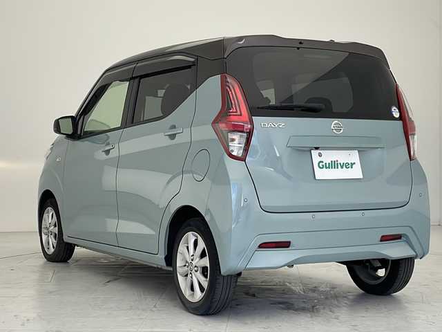 日産 デイズ X 沖縄県 2022(令4)年 2.9万km アッシュブラウン/ソーダブルー 社外ナビ　（CN-HE01WD）/（フルセグ、Ｂｌｕｅｔｏｏｔｈ、CD、DVD）/バックカメラ/ドライブレコーダー/レーンキープアシスト/アイドリングストップ/スマートキー/プッシュスタート/純正１４インチアルミホイール/コーナーセンサー/衝突軽減ブレーキ/純正フロアマット