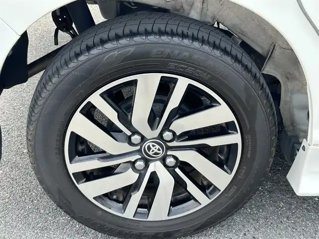 トヨタ ルーミー カスタムG 奈良県 2020(令2)年 4.7万km パールホワイトⅢ モデリスタエアロ/両側パワースライドドア/社外ディスプレイオーディオ(CD/DVD/AM・FM/BT)/ETC/前方ドラレコ/スマアシ/クルーズコントロール/衝突回避支援ブレーキ機能/ブレーキ制御付き誤発進抑制機能/車線逸脱警報機能/ふらつき警報/路側逸脱警報/純正14インチアルミホイール/LEDヘッドライト/本革巻きステアリング/後席サンシェード