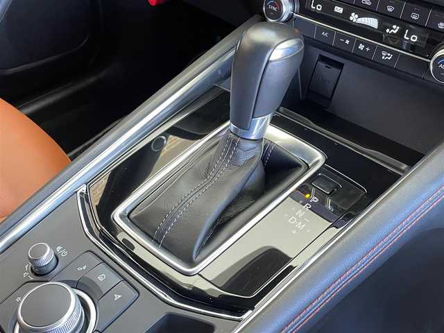 マツダ ＣＸ－５ XD レトロスポーツED 愛知県 2023(令5)年 0.7万km ジェットブラックマイカ ディーゼルターボ/360°ビューモニター/BOSEサウンドシステム/アクティブドライビングディスプレイ/オフロードトラクションアシスト/i-ACTIVSENSE/アクティブスマートシティブレーキアシスト/マツダレーダークルーズコントロール/クルージング＆トラフィックアラート/レーンキープアシスト/ブラインドスポットモニタリング/パーキングセンサー/パドルシフト/アダプティブLEDヘッドライト/パワーリフトゲート/テラコッタカラーハーフレザーシート/パワーシート/シートヒーター/ステアリングヒーター/10.25インチナビ/ETC/純正19インチアルミホイール