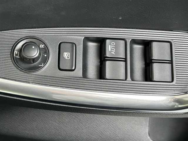 マツダ ＣＸ－５ XD Lパッケージ 群馬県 2013(平25)年 6.2万km クリスタルホワイトパールマイカ ワンオーナー/純正メモリーナビ/　（CD/DVD/フルセグTV/Bluetooth）/バックカメラ/レザーシート/D席パワーシート/HIDヘッドライト/フォグランプ/ETC/スマートキー/スペアキー×1/新車時保証書/取扱説明書