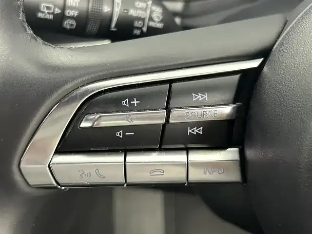 マツダ マツダ３ファストバック 15S ツーリング 道央・札幌 2020(令2)年 3.1万km ソウルレッドクリスタルM ・4WD/・純正SDナビゲーション/　CD/DVD/HDD/HDMI/フルセグ/USB/・i-ACTIVESENSE/・ビルトインETC/・社外ドライブレコーダー前後（ZRR-０１６）/・レーダークルーズコントロール/・横滑り防止装置/・前後コーナーセンサー/・オートライト/・オートマチックハイビーム/・オートブレーキホールド/・LEDヘッドライト/・MTモード付AT/・スマートキー/・プッシュスタート/・スペアキー１本/・純正フロアマット/・純正AW１８インチ/・電動格納ウィンカーミラー/・トノカバー/・取説あり