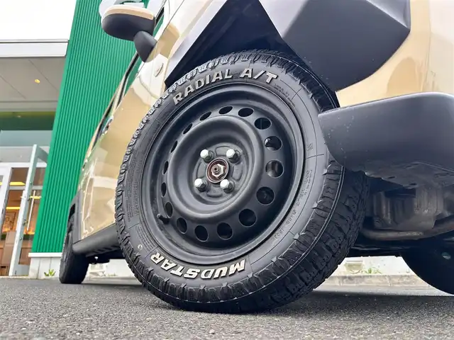 ダイハツ タフト G ターボ 宮城県 2021(令3)年 2.8万km サンドベージュメタリック スカイフィールトップ/ルーフレール/Terzoルーフキャリア/スマートアシスト/・衝突警報機能/・衝突回避支援ブレーキ/・ブレーキ制御機能付誤発進抑制機能/・車線逸脱抑制制御機能/・車線逸脱警報機能/・路側逸脱警報機能/・先行車発進お知らせ機能/・アダプティブドライビングビーム/・全車速追従機能付アダプティブクルーズコントロール/・ふらつき警報/・標識認識機能/・レーンキープコントロール/・コーナーセンサー/純正ナビ（NSZN-W71D）/・CD/DVD/・Bluetooth/・フルセグTV/バックカメラ/ビルトインETC/ドライブレコーダー/シートヒーター/シートカバー/革巻きステアリング/ステアリングスイッチ/電動パーキングブレーキ/ブレーキホールド/LEDヘッドランプ/フォグランプ/オートライト/スマートキー＆プッシュスタート/電動格納ミラー/フロアマット/W/サイド/カーテンエアバッグ/純正15インチAW車載（サマータイヤ）