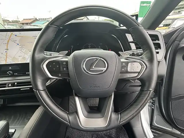 レクサス ＲＸ 450h+ バージョンL 愛知県 2023(令5)年 3.4万km シルバー サンルーフ /デジタルインナーミラー /純正ディスプレイオーディオ、ナビ/フルセグTV/BT/AC100V/パノラミックビューモニター/ビルトイン2.0ETC/純正21インチAW/レクサスチームメイト/レクサスセーフティシステム/ブラインドスポットモニター/ヘッドアップディスプレイ/レーダークルーズコントロール/パワーバックドア/レーダー探知機/ハーフレザーシート/前席パワーシート（D席メモリー付き）/シートヒーター /シートベンチレーション/ハンドルヒーター /スペアキー