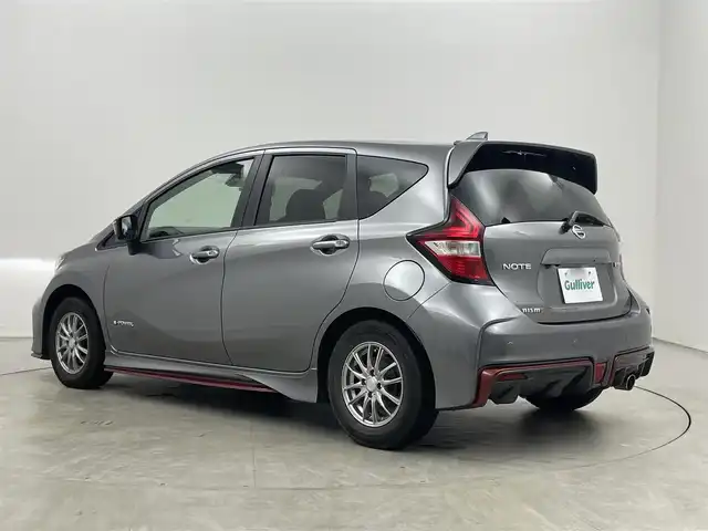 日産 ノート e－パワー ニスモ 埼玉県 2020(令2)年 5.9万km ダークメタルグレー 社外ナビ（9インチ）/Bluetooth、TV、CD、DVD、SD、USB、HDMI、AppleCarPlay、AndroidAuto/ニスモ専用アルカンターラシート/ニスモ専用本革アルカンターラ3本スポーク/アラウンドビューモニター/インテリジェントルームミラー/オートライト/ハイビームアシスト/ヒルスタートアシスト/踏み間違い防止アシスト/車線逸脱警報/プッシュスタート/ETC